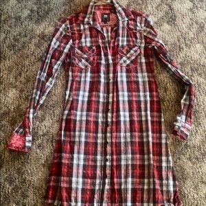 RU Apparrl long sleeve button up dress